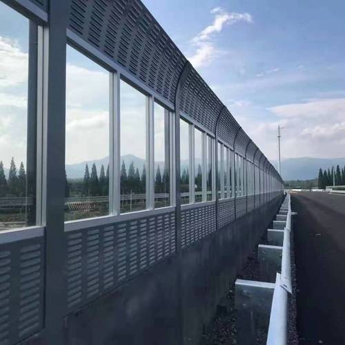 成都市東晟億金屬絲網(wǎng)金屬聲屏障 創(chuàng)新技術(shù)守護(hù)城市寧?kù)o